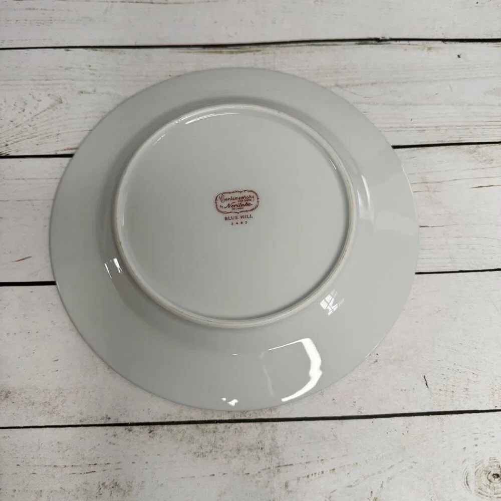 Noritake Blue Hill 2482 Salad Plates Set of 2 Blue Floral Sri Lanka‎